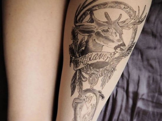 Tattoo Tights: Strumpfhosen mit Tattoos