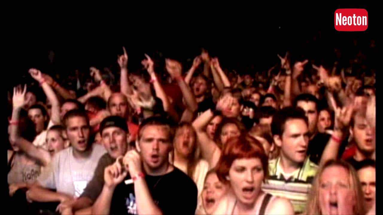 Grossartige Cover-Version «Another Brick In The Wall» von Korn