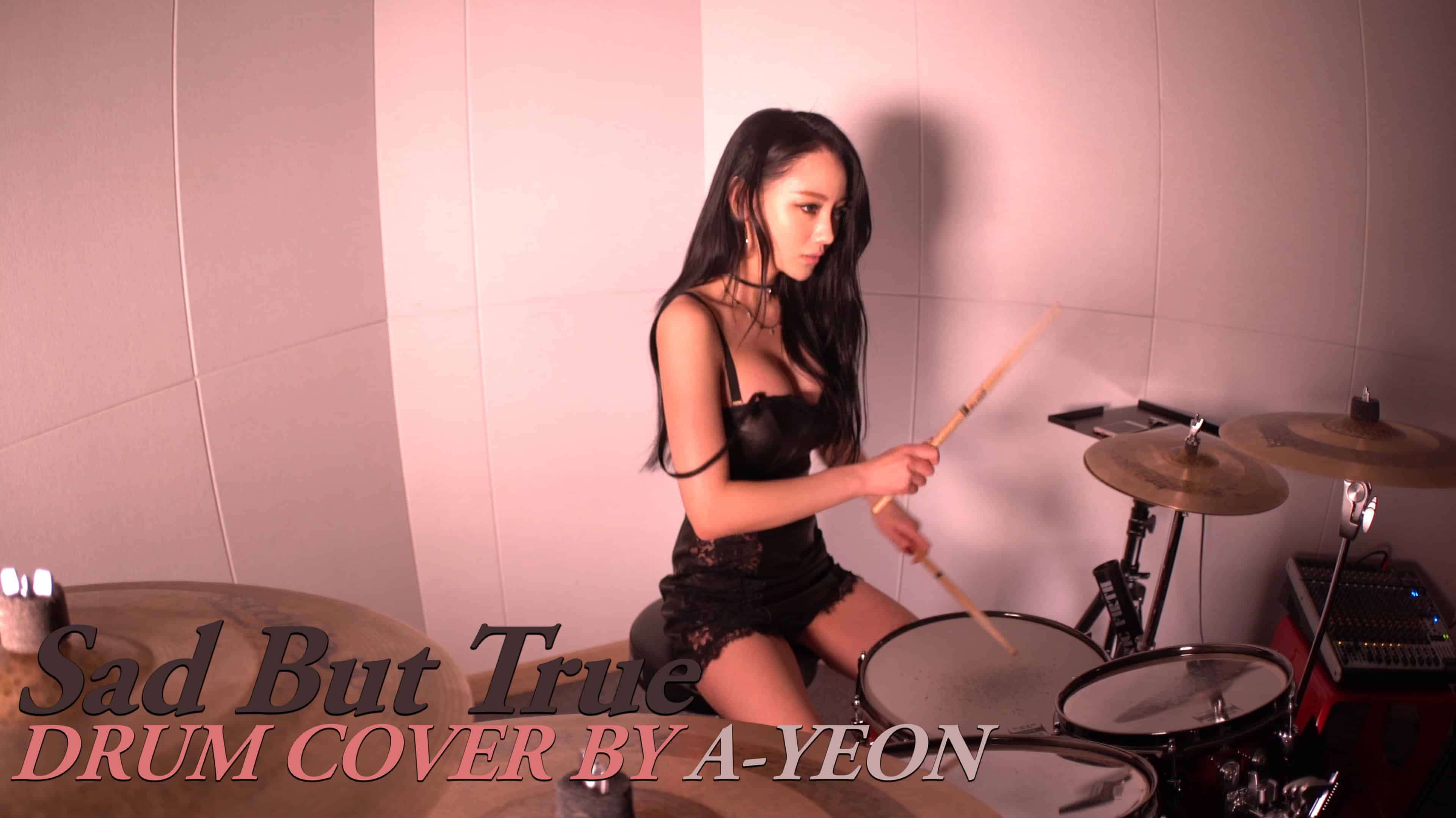 Drummer Lady in Dessous gibt Metallicas «Sad But True»