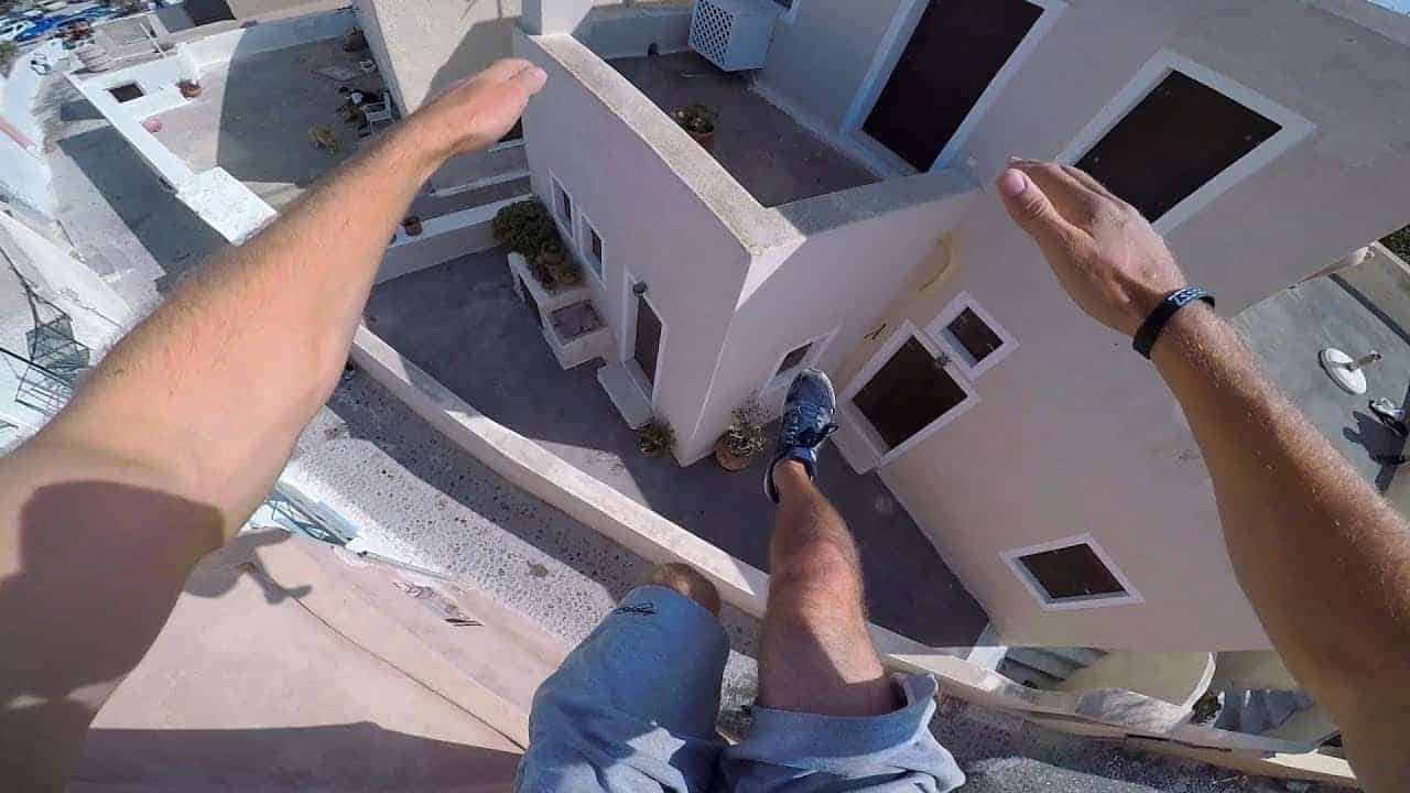 Freerunning Santorini