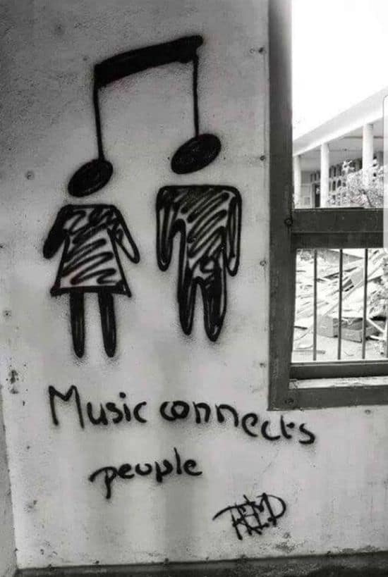 Music connects People