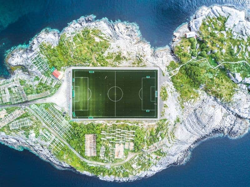 henningsvær fussballstadion norwegen kl