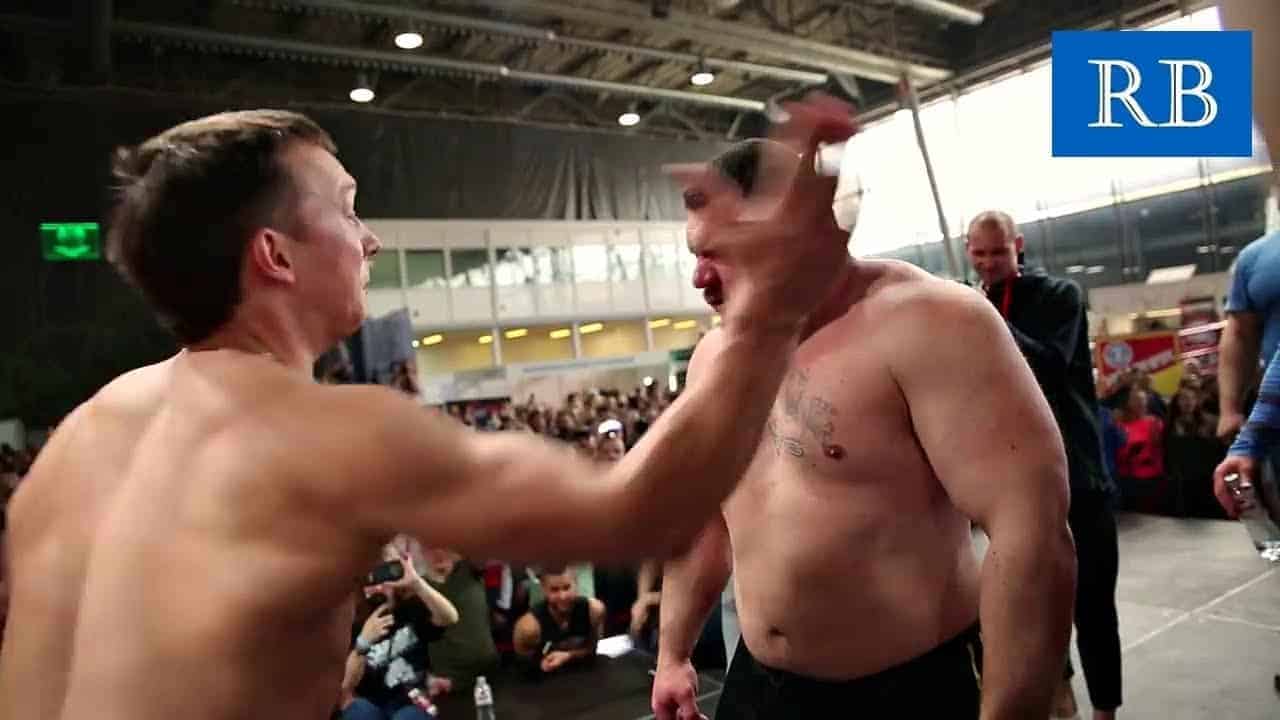 Jako alternativa k mistrovství světa, Face Slapping Championship v Rusku