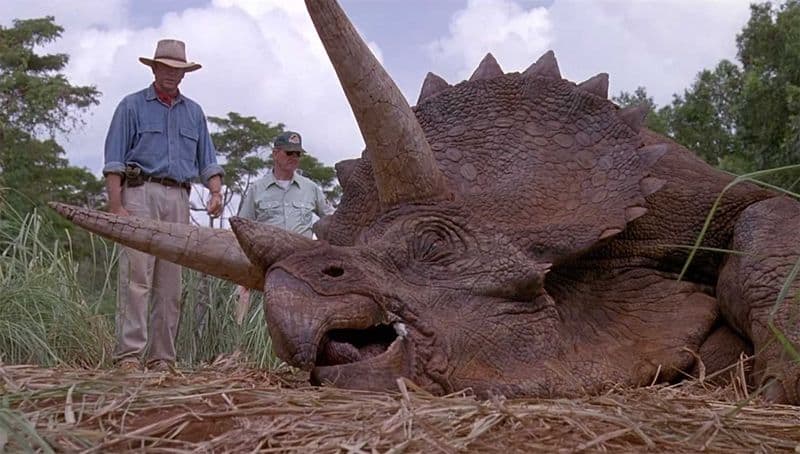 Wyjaśnienie każdego dinozaura z serii „Park Jurajski” | PRZEWODOWY