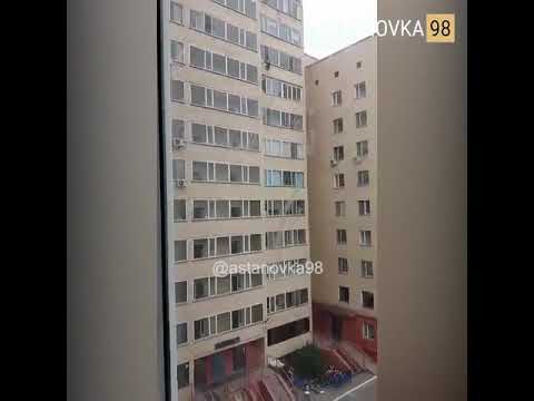 Neulich in Kasachstan: Kind fällt aus dem 10. Stock - und der darunter Wohnende fängt es auf