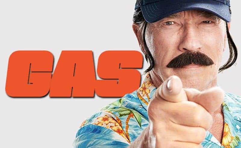 Arnold Schwarzenegger spielt Kunden als Gebrauchtwagenverkäufer verkleidet einen Streich