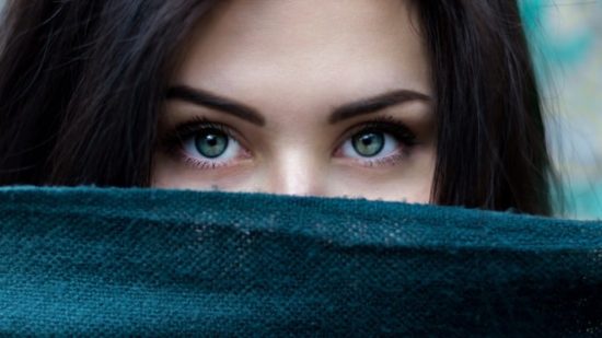 Introvertierte hassen keine Menschen, sie hassen Smalltalk und seichte Geselligkeit