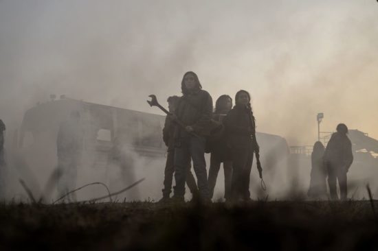 The Walking Dead: Monumento - La unuaj bildoj de la tria serio en la zombia franĉizo