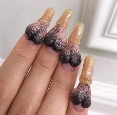 Der letzte Schrei beim Nageldesign: Wurstfinger
