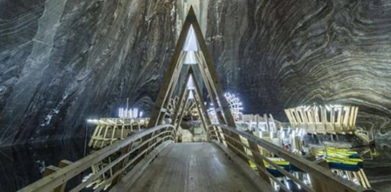 Transsilvanisches Salzbergwerk als Vergnügungspark