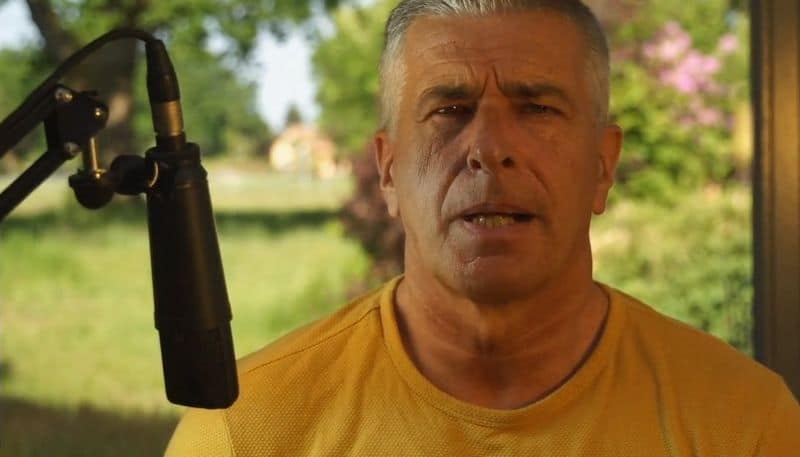 Politiker und Journalisten: Packt Eure Sachen zusammen!