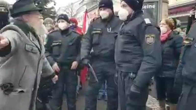 Ein Jahrhundert Verbrechen