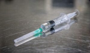 Olisitko todennäköisemmin rokotettu kuolleella rokotteella?