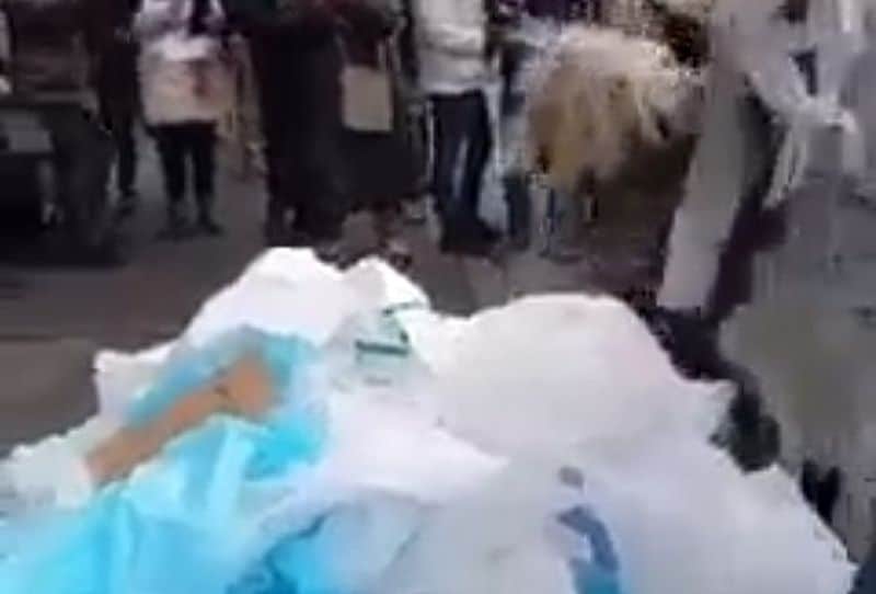 Pflegekräfte schmeissen ihre Kittel weg