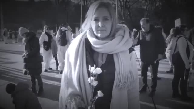 Marche Blanche: Jeder weisse Sarg steht für ein Kind, das an Impfnebenwirkungen gestorben ist