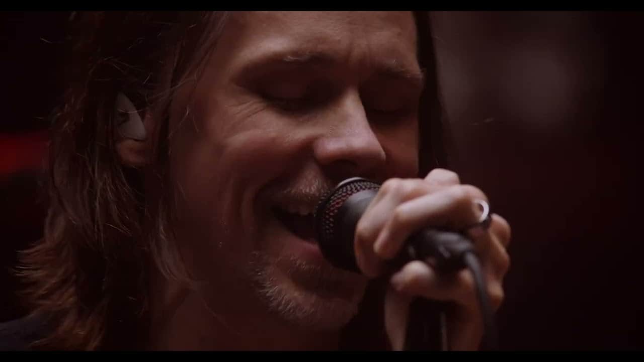 DBD: Call Off The Dogs &#8211; Slash feat. Myles Kennedy and The Conspirators