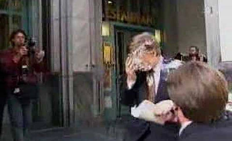 Mehr Torten gegen Impfzwängler