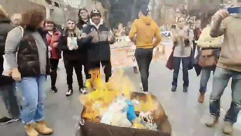 Viva España! Viva la libertad!