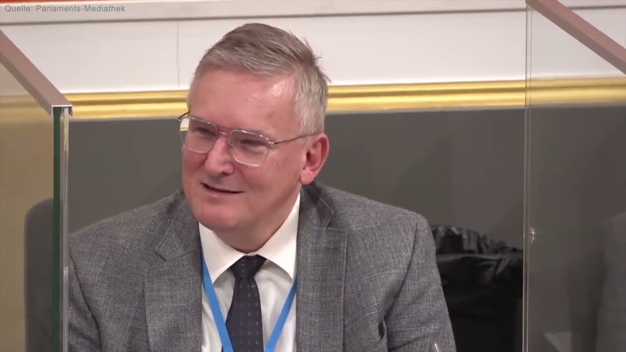 Anhörung zur Impfpflicht im Gesundheitsausschuss: Das Statement von Dr. Strasser