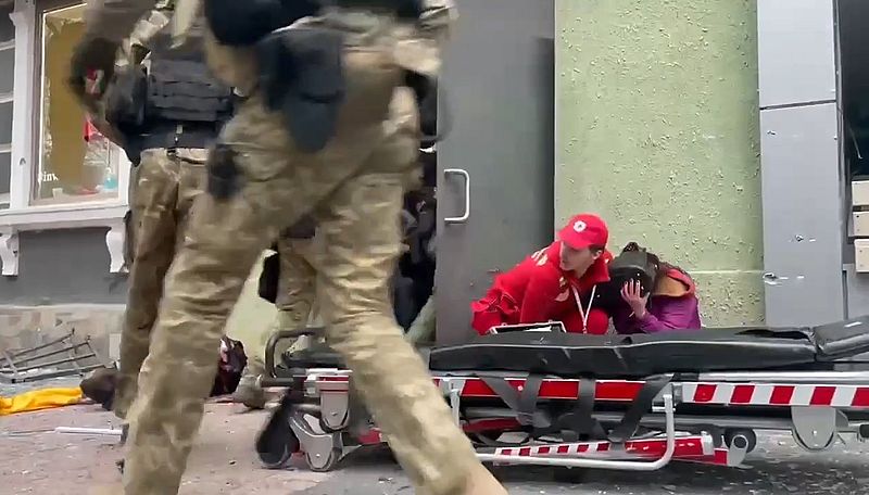 Wie sich die unglaublich mutigen Asow-Kämpfer tatsächlich verhalten