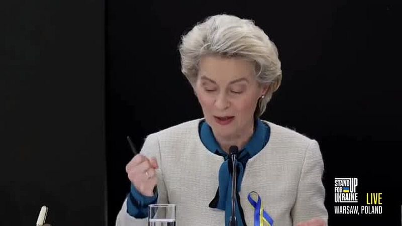 Politik wird zu Show-Event: Wie der Ukraine-Krieg von der Leyens Unaufrichtigkeit und Gefühlskälte enttarnt und Corona vernichtet hat