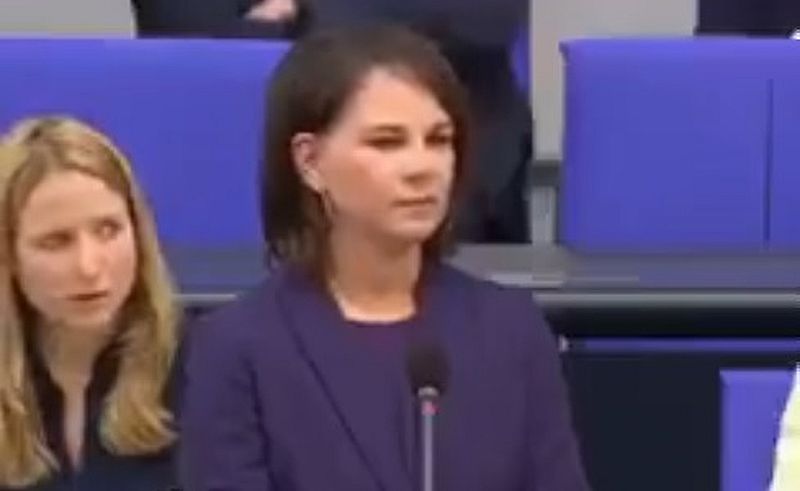 Annalena möchte deutsche Soldaten in die Ukraine schicken