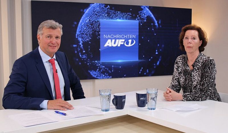 Politik und Medien stecken unter einer Decke