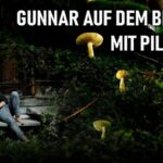 Gunnar auf dem Berg mit Pilzen