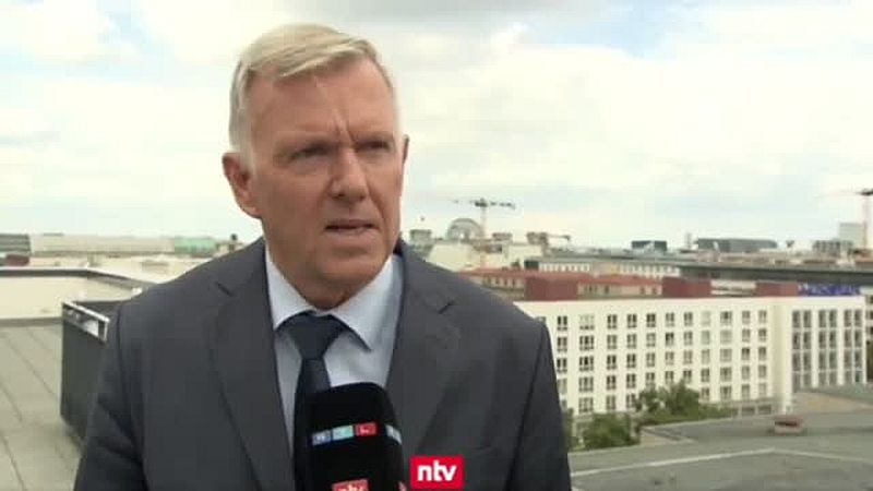 Russland hat gezeigt, dass sie verhandlungsbereit sind. Es gibt keine militärische Lösung!