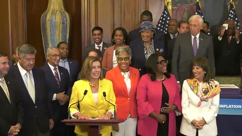 Nancy Pelosi: «Hail to the Chief, to Joe Biden!»