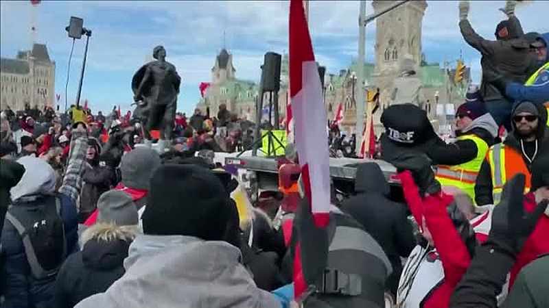 Au Canada, des actes de violence sont inventés pour discréditer des manifestants pacifiques