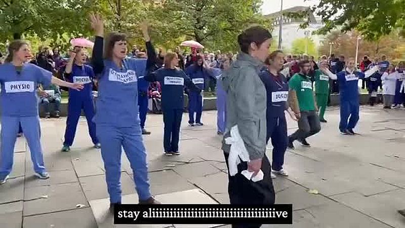 Die Pflegekräfte, sie tanzen wieder