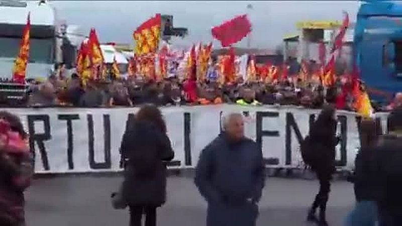 Italien: Massendemonstrationen gegen EU und NATO