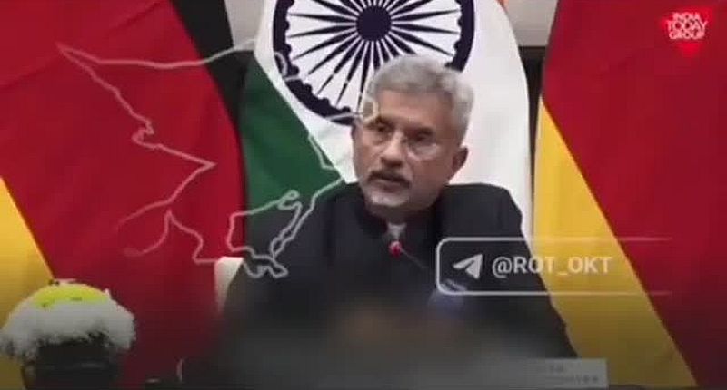 Komplett pressekonferanse av utenriksministrene i India og Tyskland