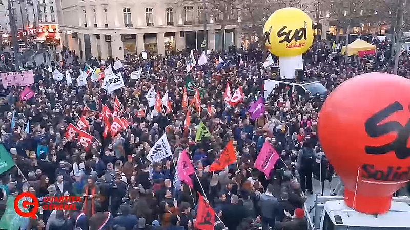 Frankreich: Macron verliert zusehends die Kontrolle