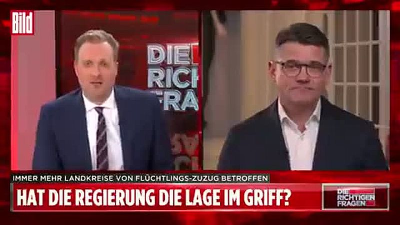 Was darf Satire: Journalismus kritisiert die Politik