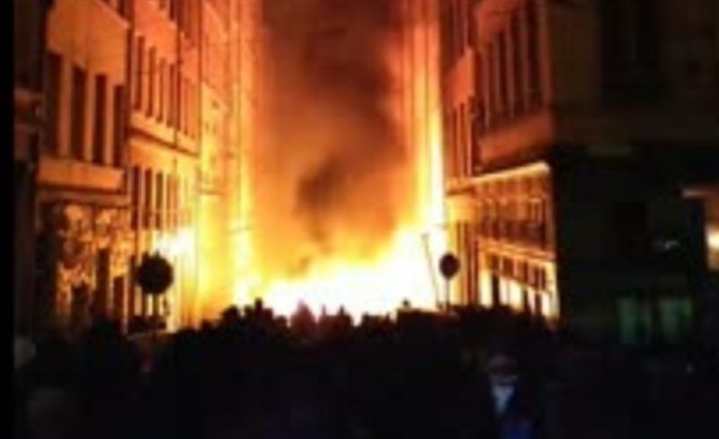 Depois do discurso televisivo de Macron: a França arde de raiva!
