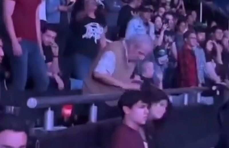 You can never be too old to rock 🤘