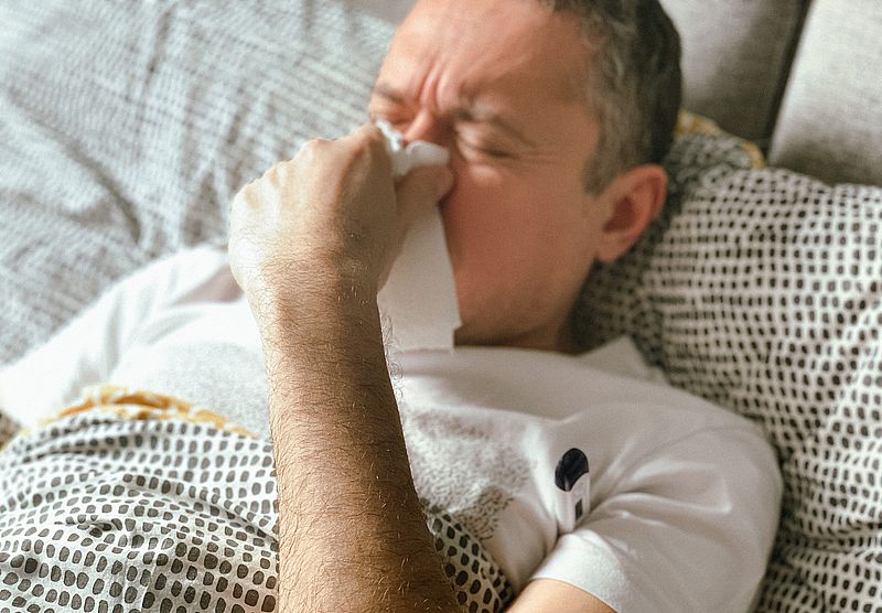 Durchschnittliche unfall- und krankheitsbedingte Absenzen steigen