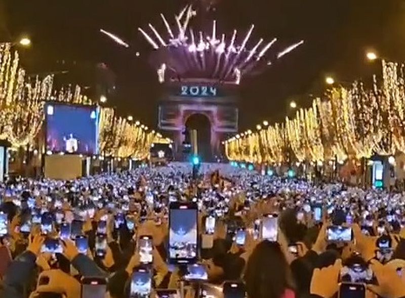 Die Menschheit kann nicht mehr den Moment geniessen