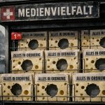 Vielfalt nach Schweizer Art: Zwei Konzerne, ein Algorithmus und der Staat