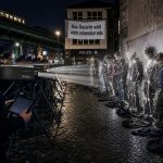 Hoverboard Schneepflug | Dravens Tales from the Crypt Totale Überwachung, total blind: Ein T-Shirt und schon sieht Berlins KI niemanden mehr