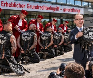 Freiheit ist nicht verhandelbar: Biker rechnen mit einem Land von Duckmäusern ab