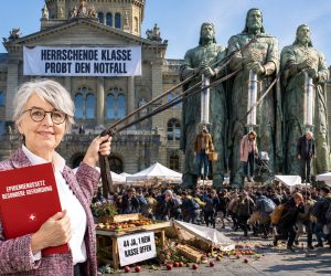 Herrschende Klasse probt den Notfall: Panik geplant, Spritze terminiert, Kasse offen