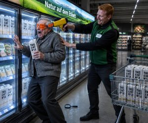 Veganes Marketing: Natur auf dem Etikett, Fabrik in der Packung